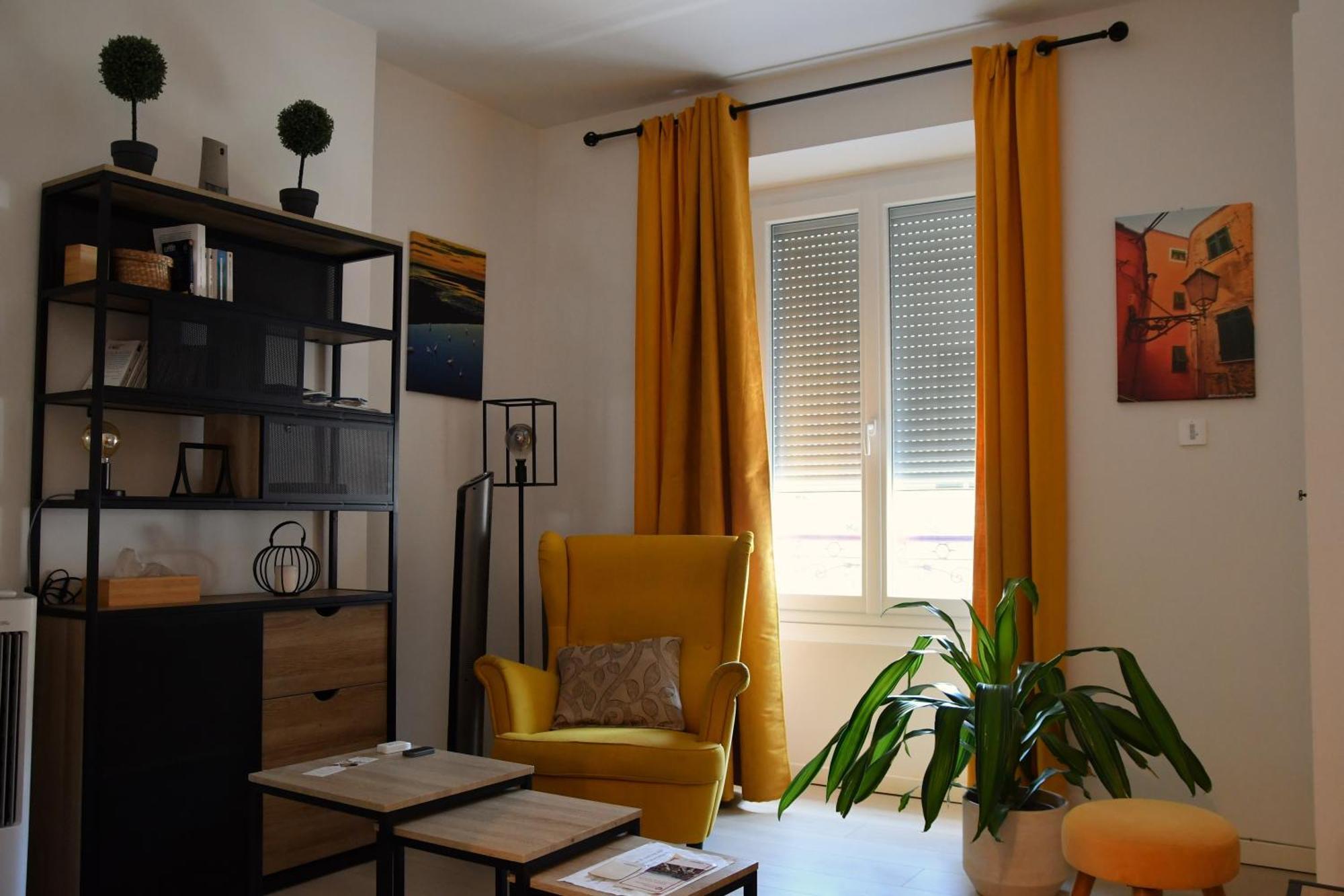 Le Yellow Corner Voironnais Apartment Voiron