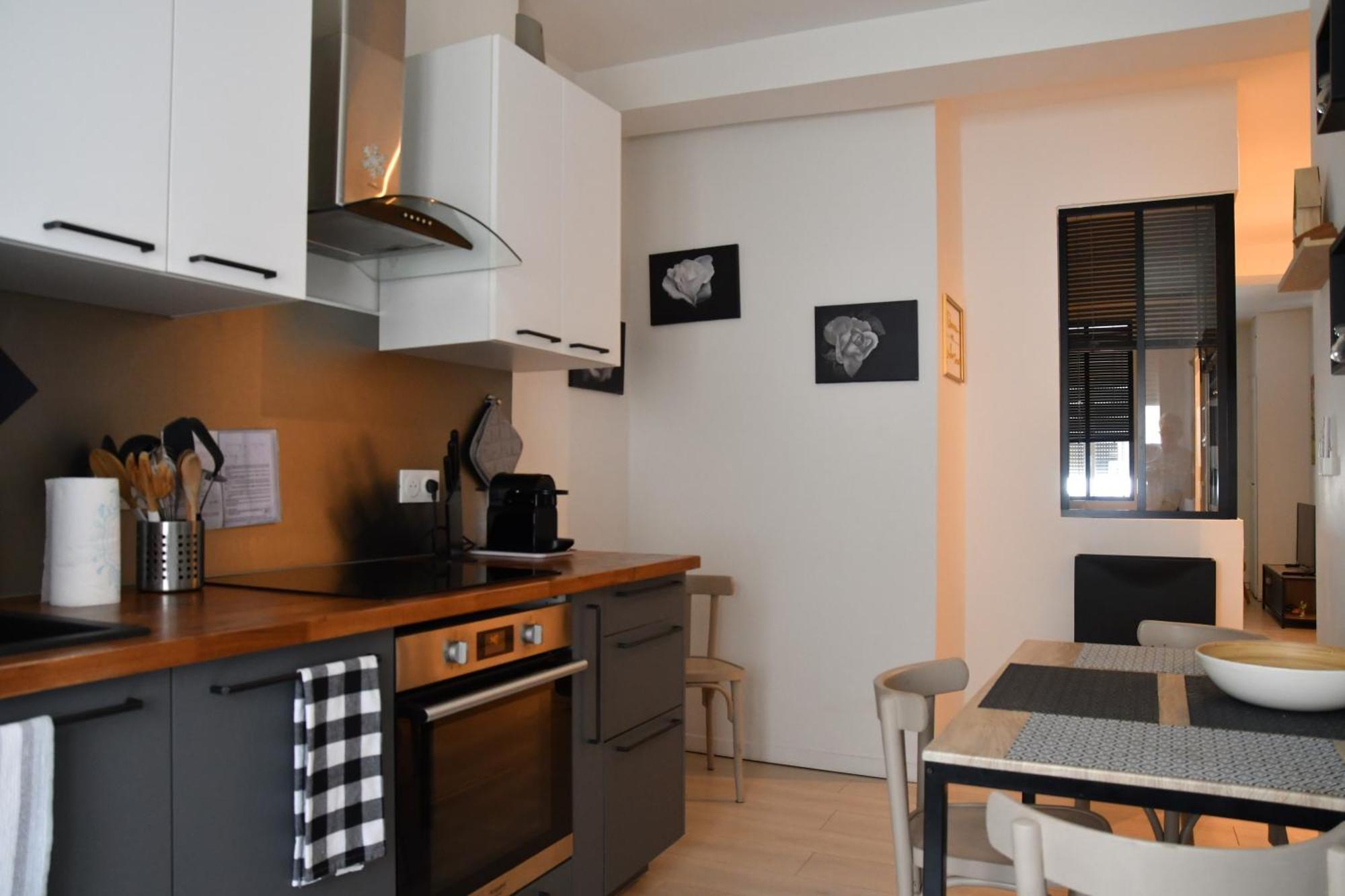 Le Yellow Corner Voironnais Apartment *